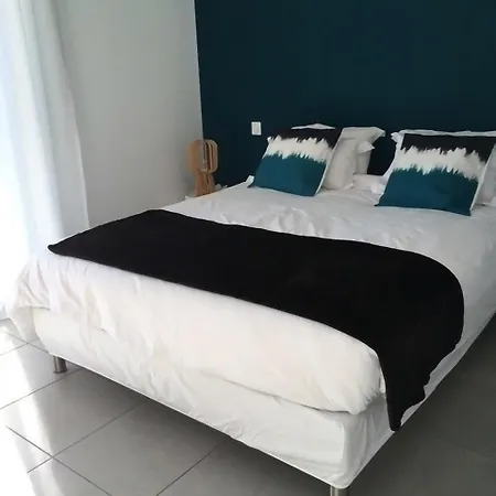 Apartment Les Terrasses De La Pinede - Appt Climatise Coti-Chiavari (Corsica)